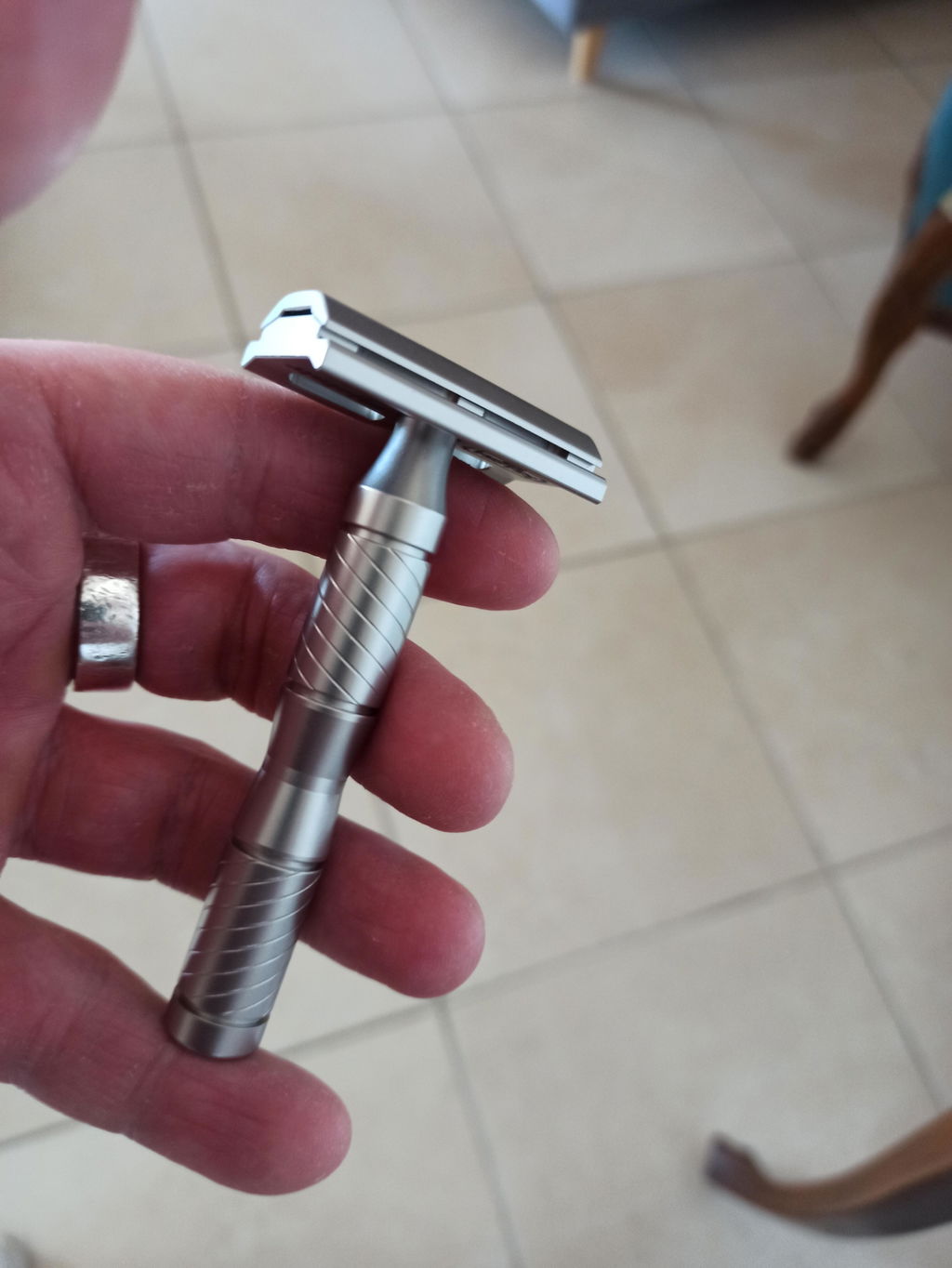 Sbarba Mjolnir Forte Rasoio Sicurezza Acciaio 112g