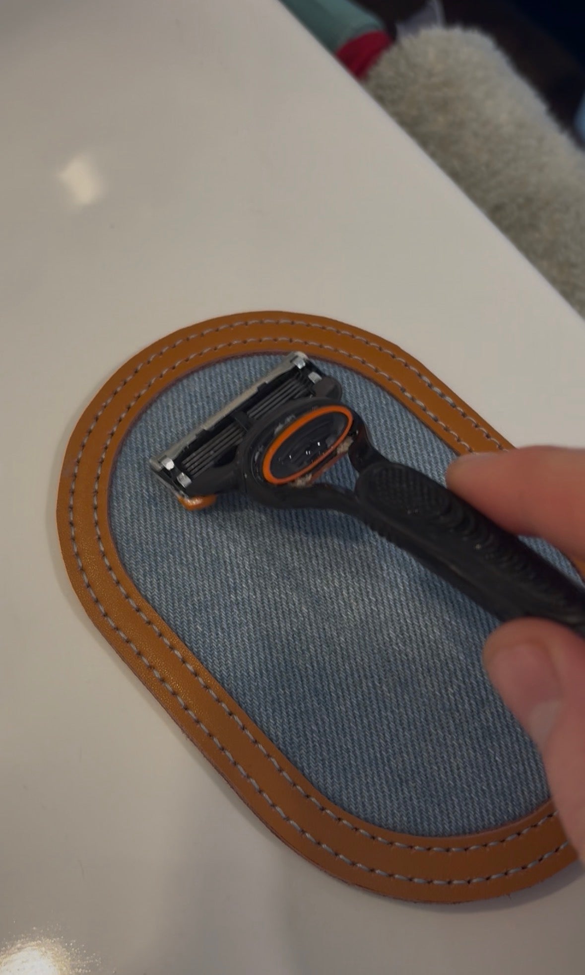The Clean Shave Razor Rinser Super Shaver Combo pulisci rasoio nero