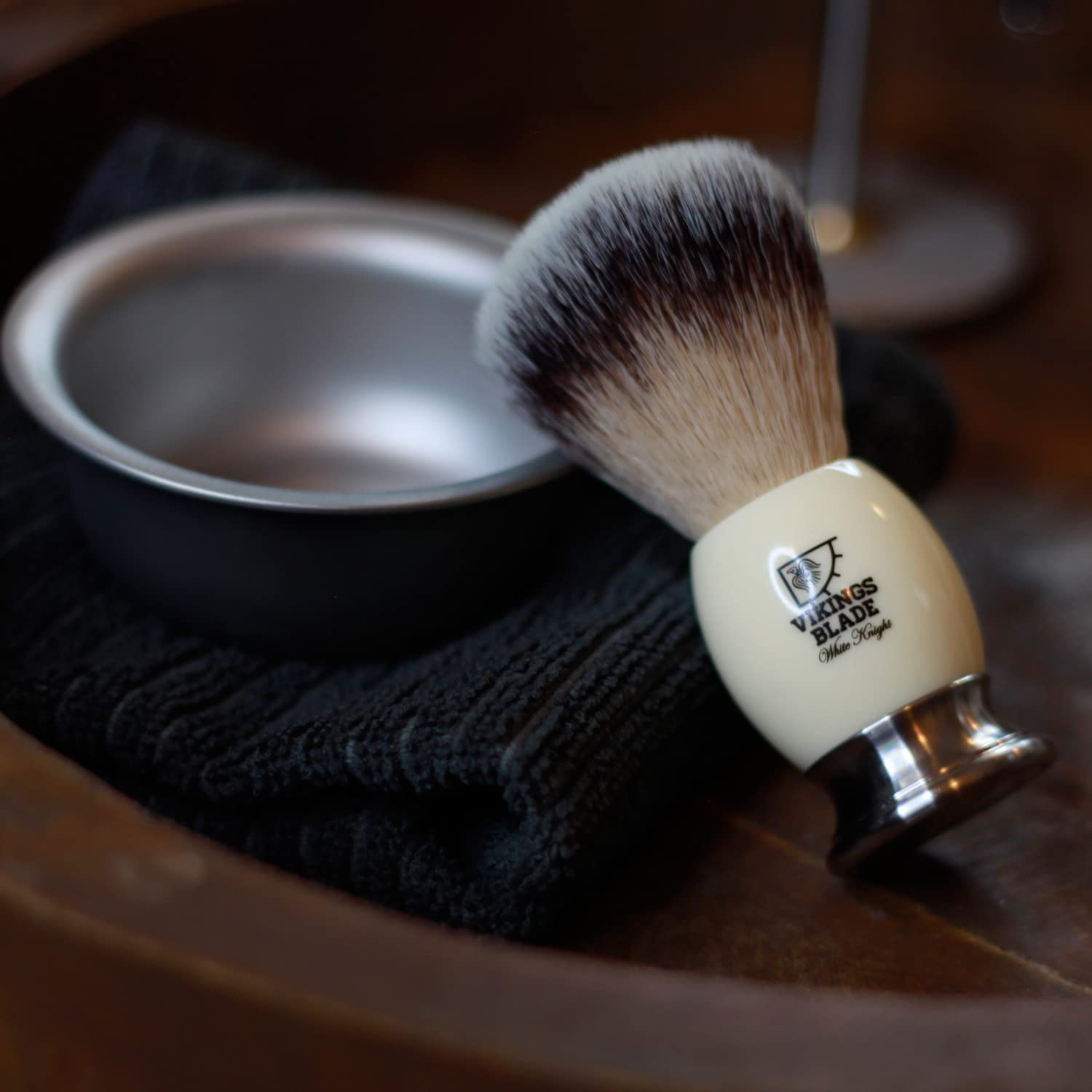 Viking's Blade White Knight pennello da barba sintetico pesante