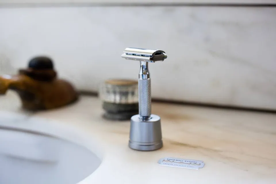 Rockwell 2C Stand Kit rasoio white chrome supporto